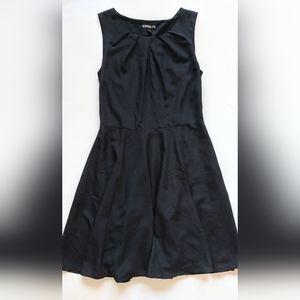Express Women’s Fit & Flare Black Dress Size 2 Sleeveless Solid Lining  RN#55286